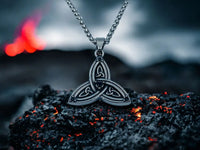 Collier Triquetra - Pendentif Noeud celtique Vikingart