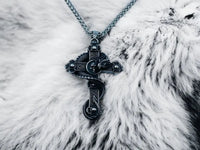 Collier Fantasy Croix - Pendentif Dragon Vikingart