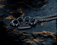 Collier Fantasy - Pendentif Poing Américain - Vikingart
